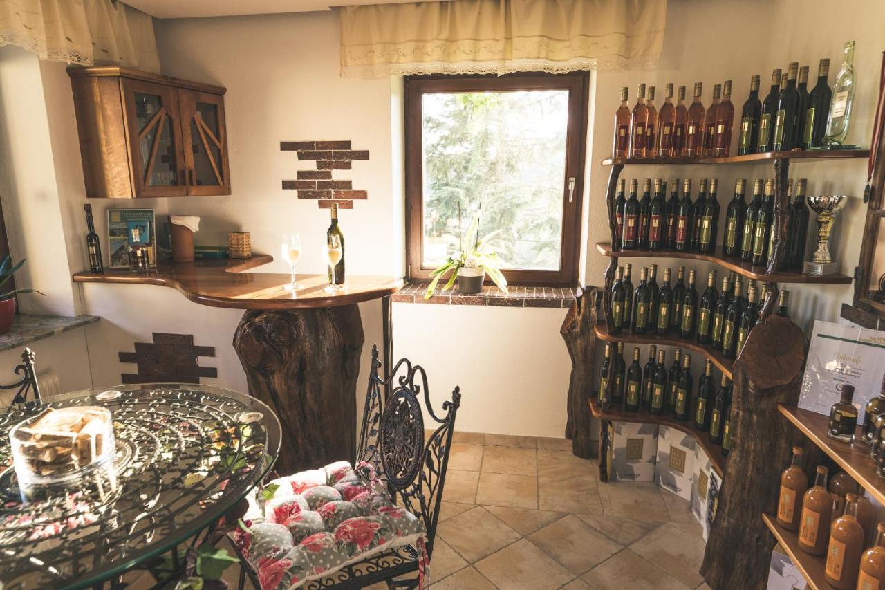 Wein & Gaestehof Erlacher Hartmannsdorf Zewnętrze zdjęcie